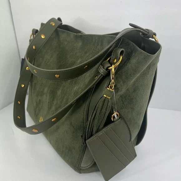 HOUSE OF HARLOW 1960 LUX TOTE, FAUX SUEDE OLIVE GREEN COLOR WITH A BACK POCKET